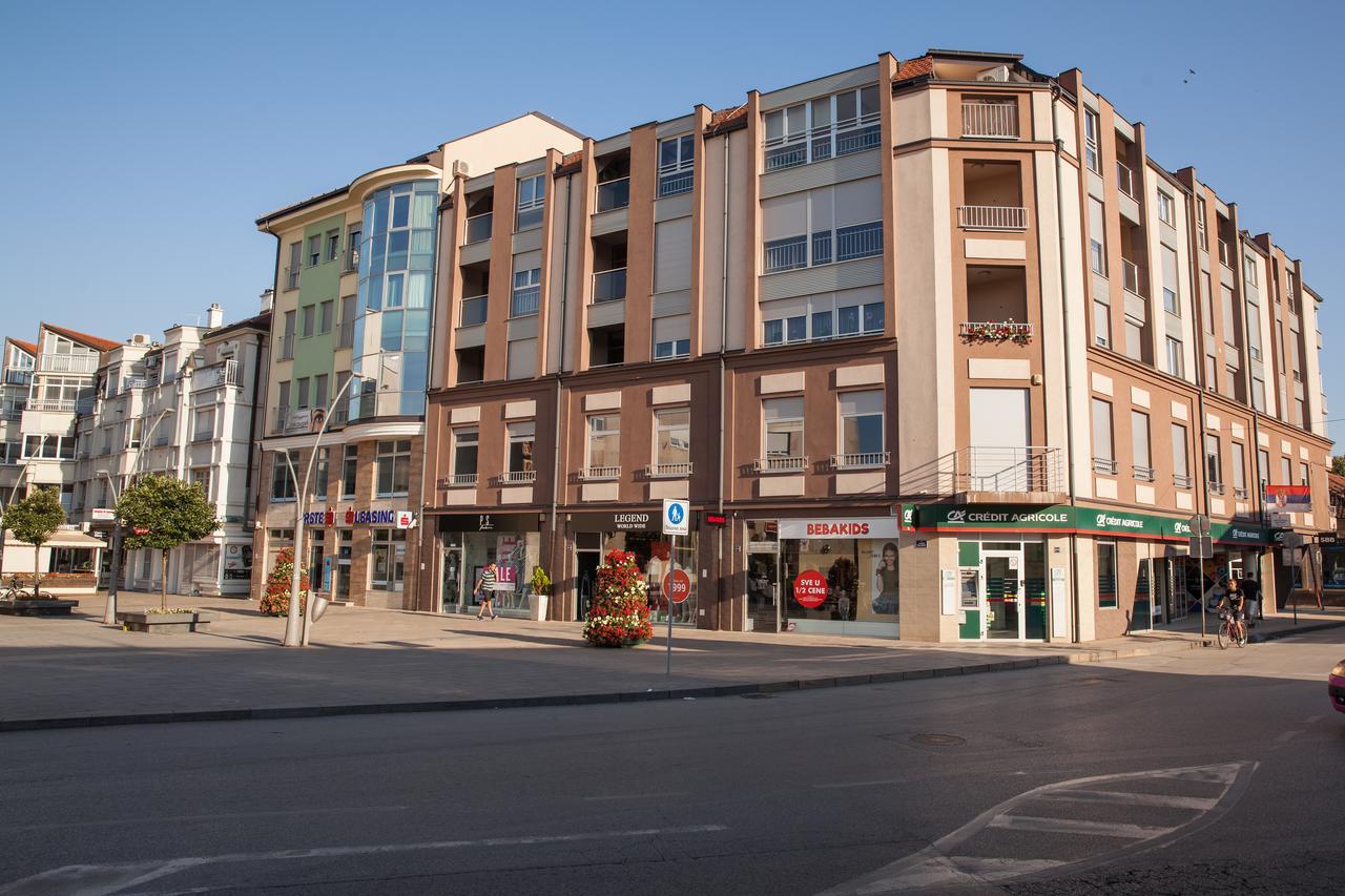 City Home Cacak Exterior photo